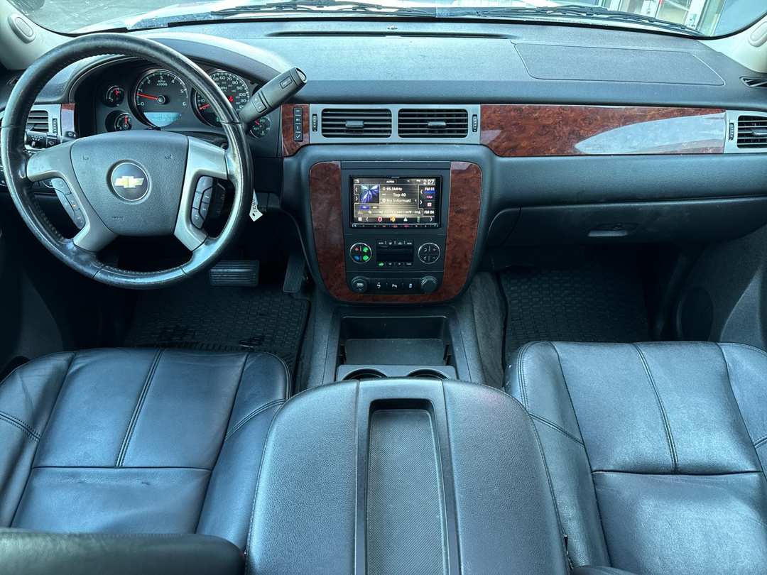 2014 Chevrolet Tahoe LT - Image 12