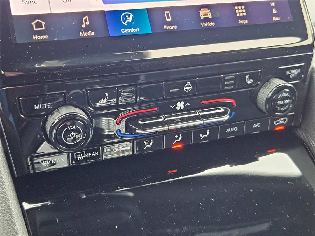 2025 Jeep Grand Cherokee L Limited - Image 23