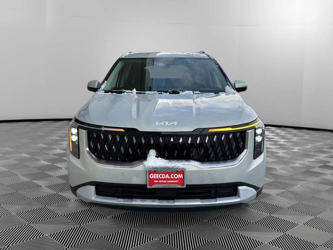 2026 Kia Carnival EX - Image 2