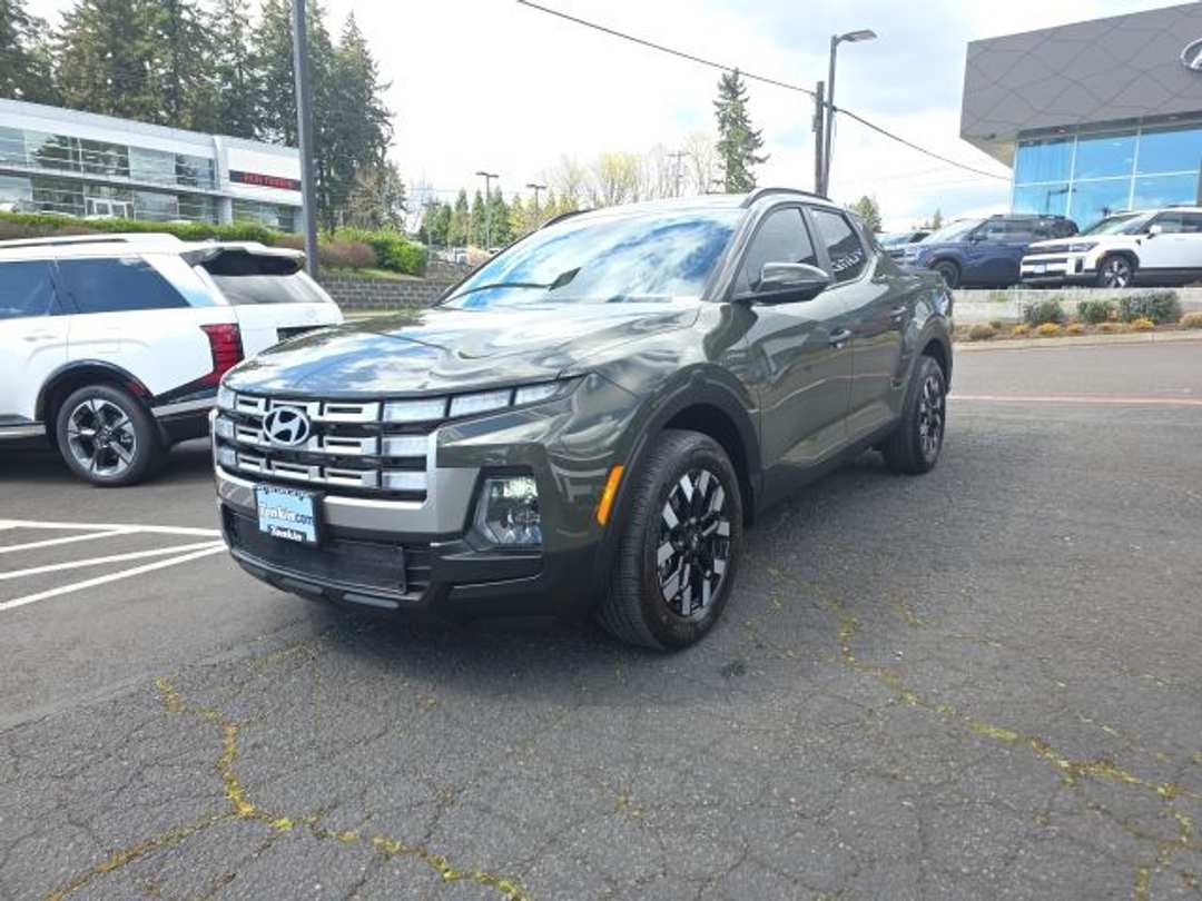 2025 Hyundai Santa Cruz SEL - Image 3