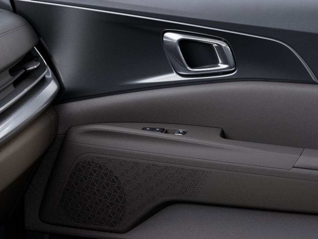 2026 Kia Carnival LXS - Image 25