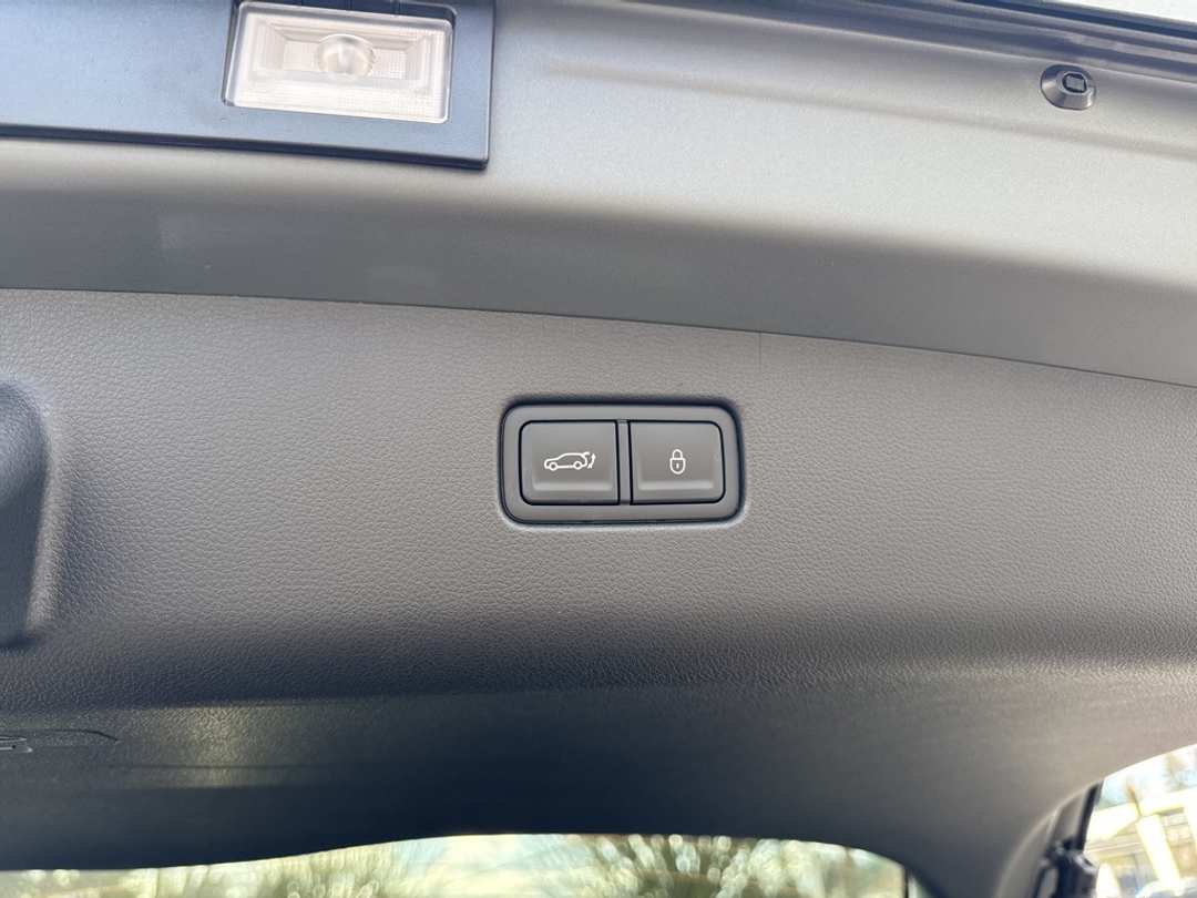 2026 Genesis Gv70 2.5T Sport Prestige - Image 15