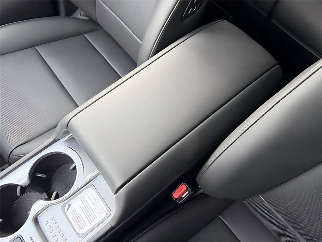 2026 Hyundai Ioniq 9 SEL - Image 26