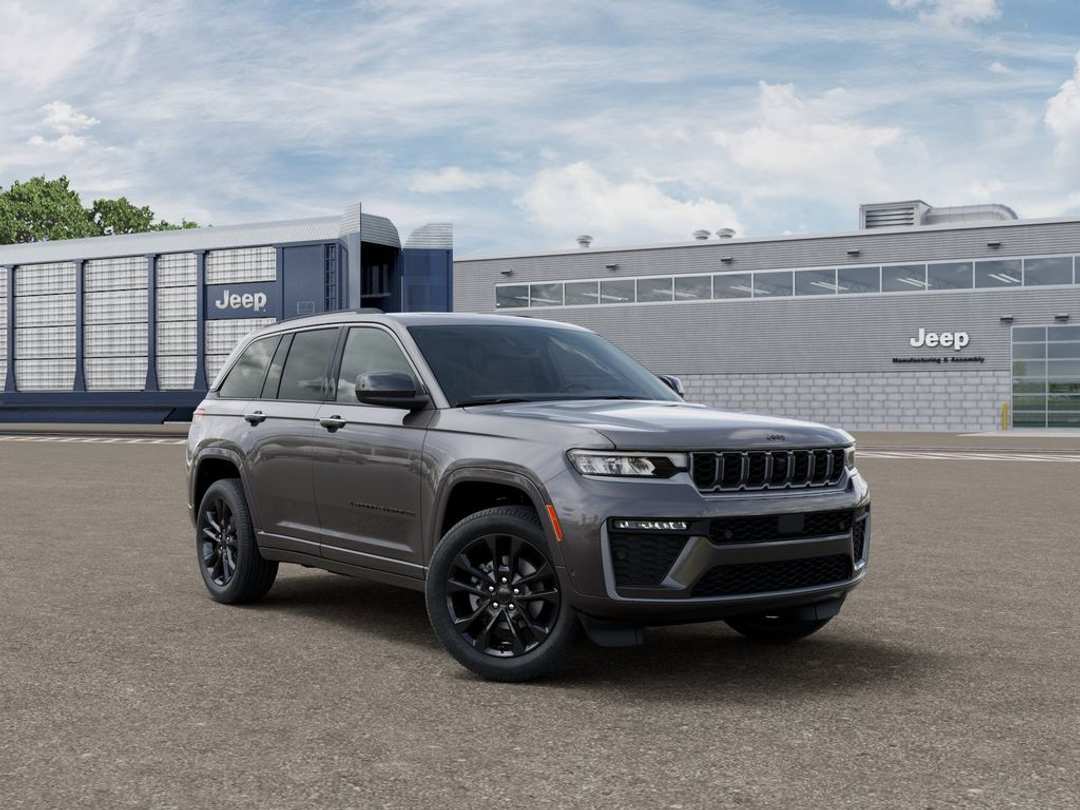 2026 Jeep Grand Cherokee Limited - Image 3