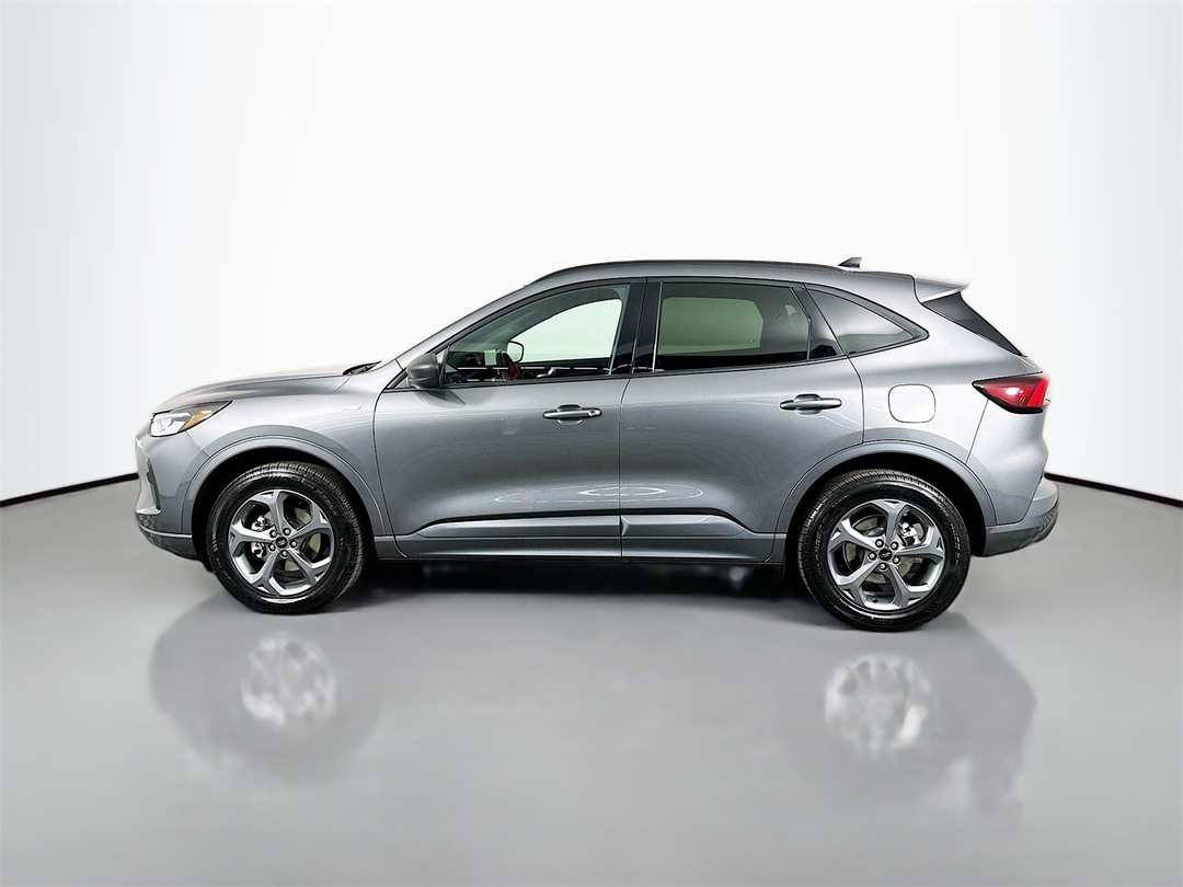 2024 Ford Escape STLine - Image 4