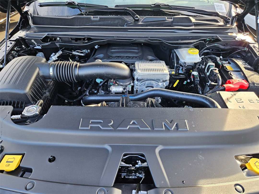 2026 Ram 1500 Laramie - Image 39
