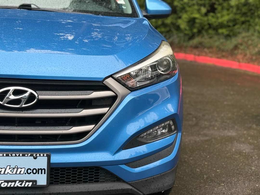 2016 Hyundai Tucson SE - Image 3