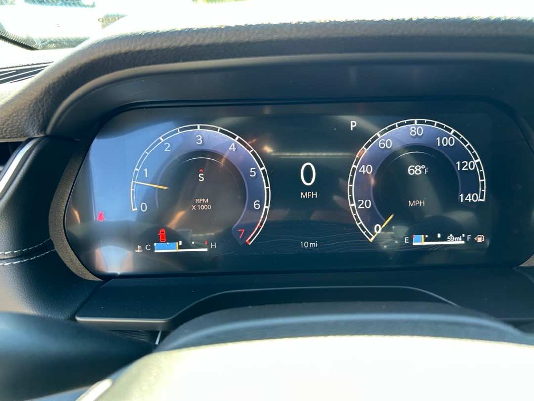 2025 Jeep Grand Cherokee Laredo X - Image 16