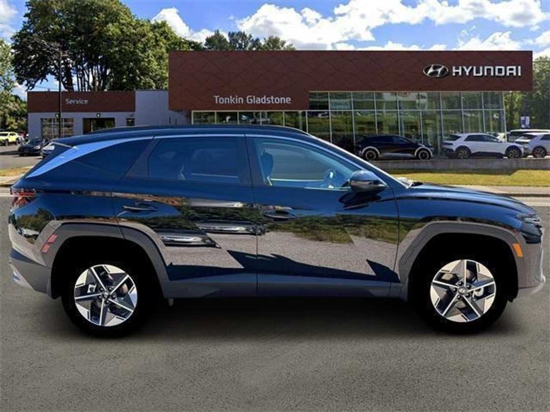 2026 Hyundai Tucson SEL - Image 9