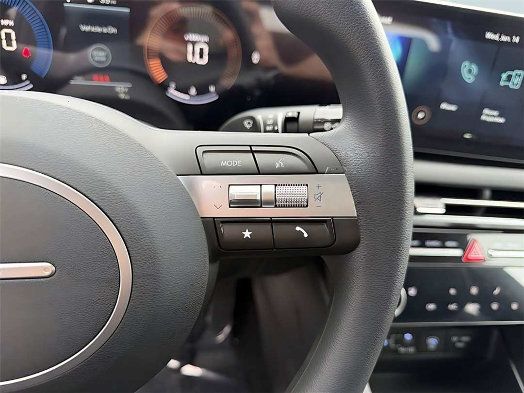 2026 Hyundai Santa Cruz SEL - Image 17