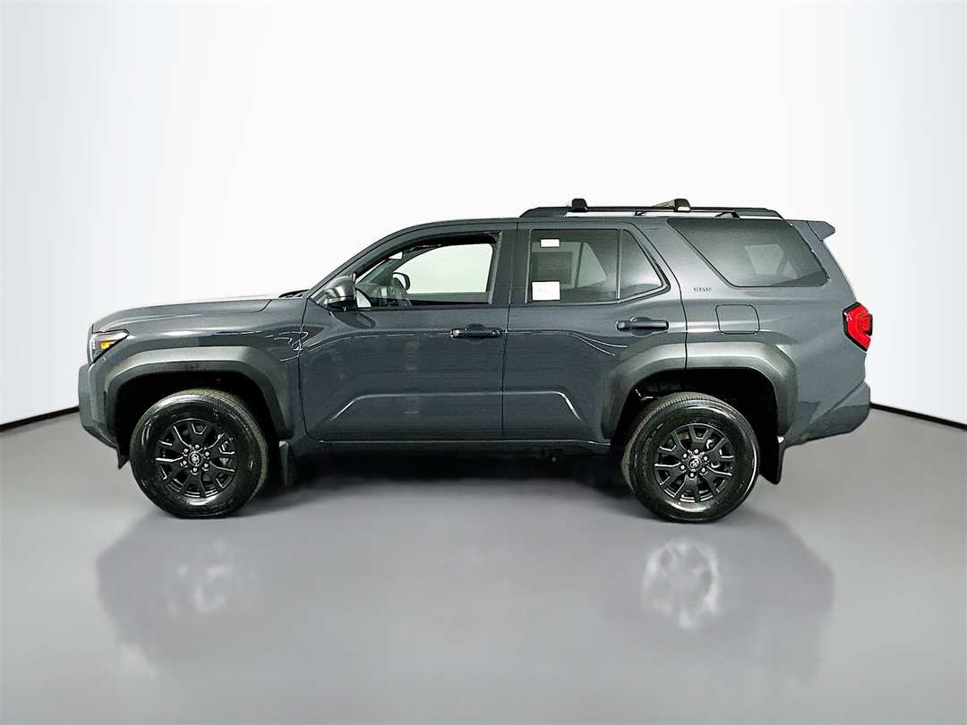 2026 Toyota 4Runner SR5 - Image 4