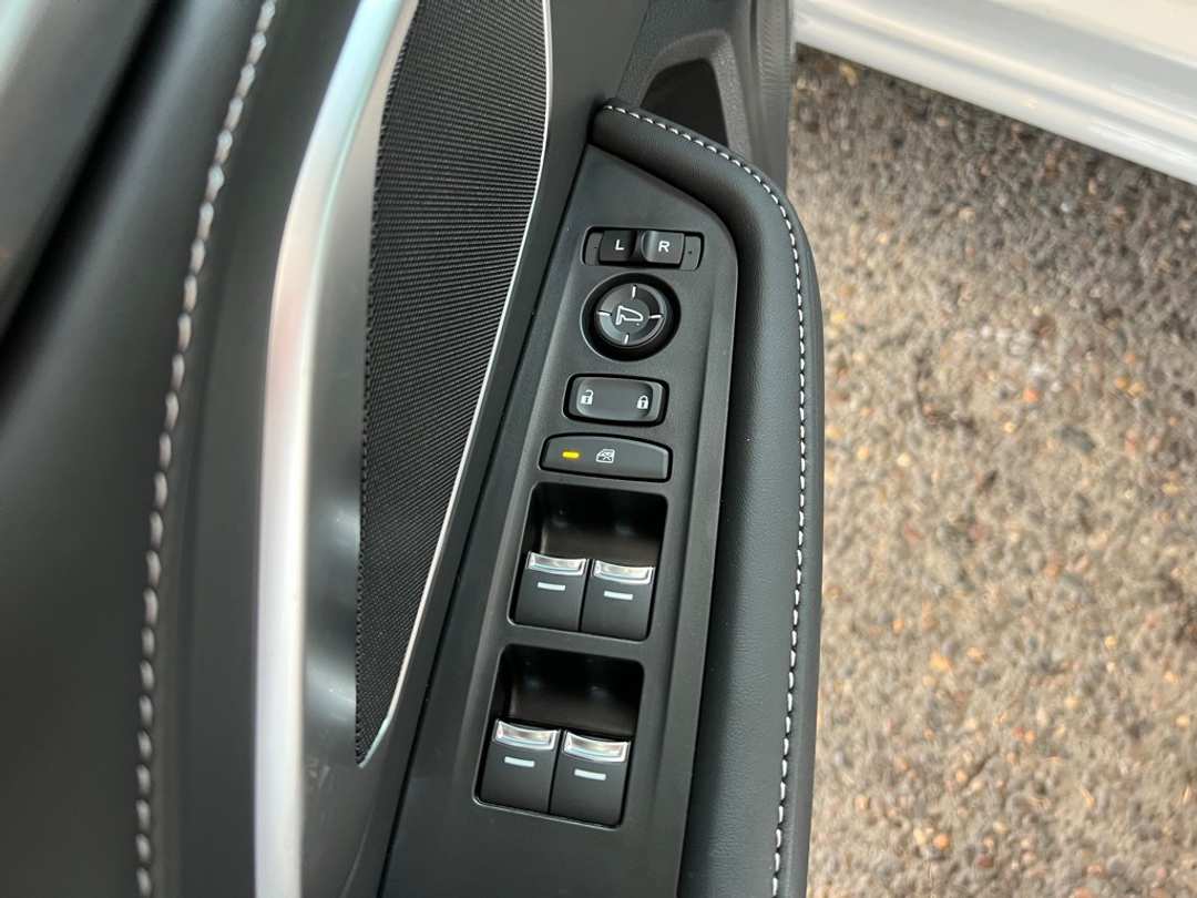 2026 Acura RDX Base - Image 11