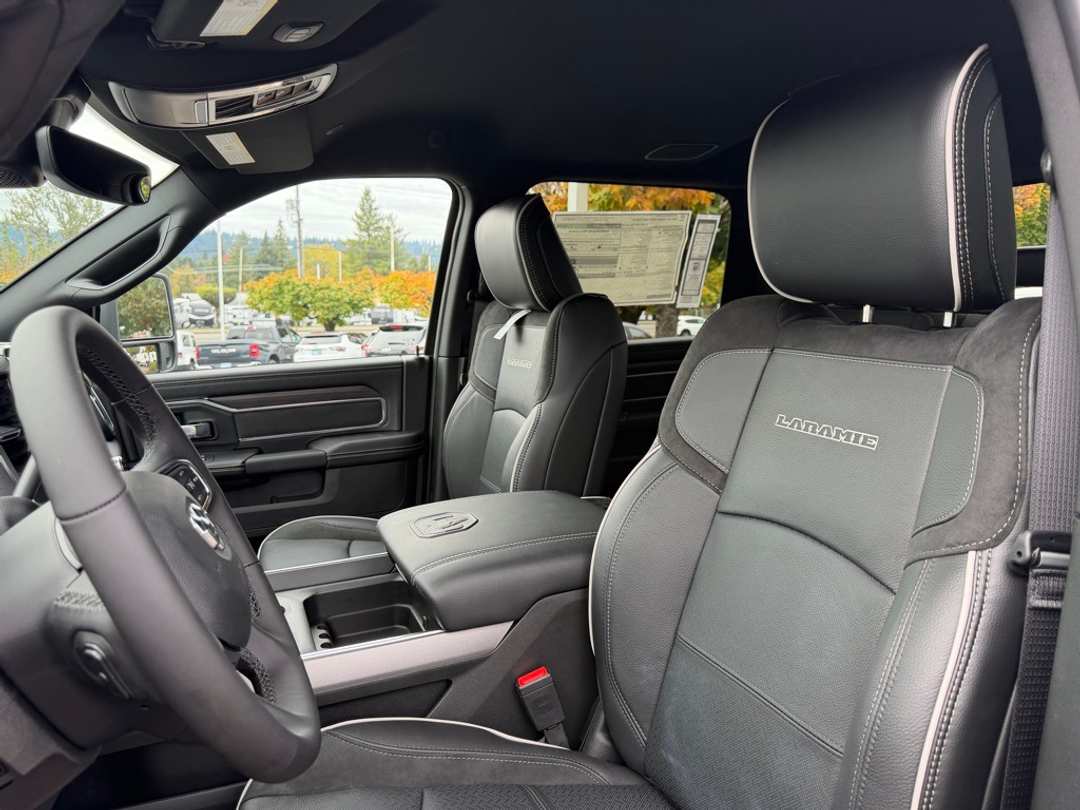 2026 Ram 2500 Laramie - Image 13