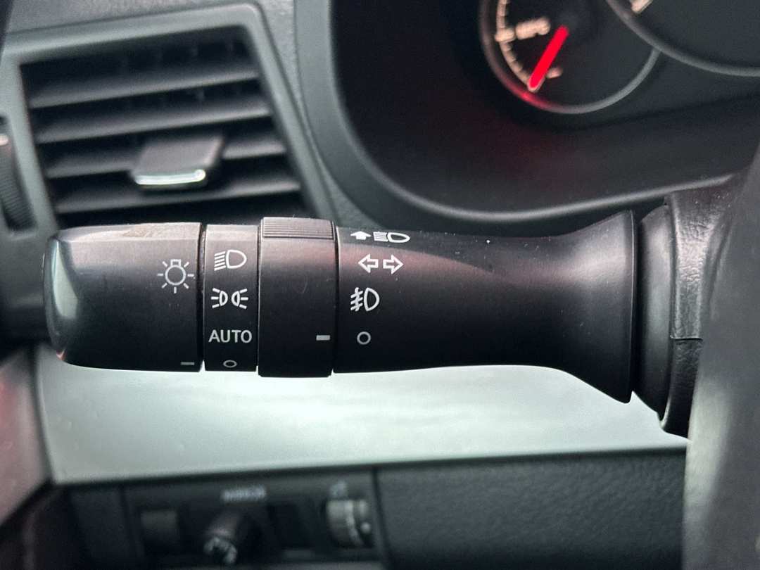 2014 Subaru Outback 2.5i - Image 24