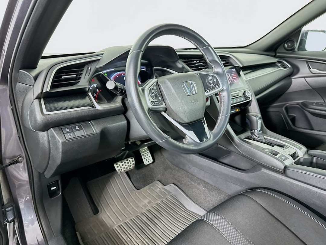 2019 Honda Civic Sport - Image 10