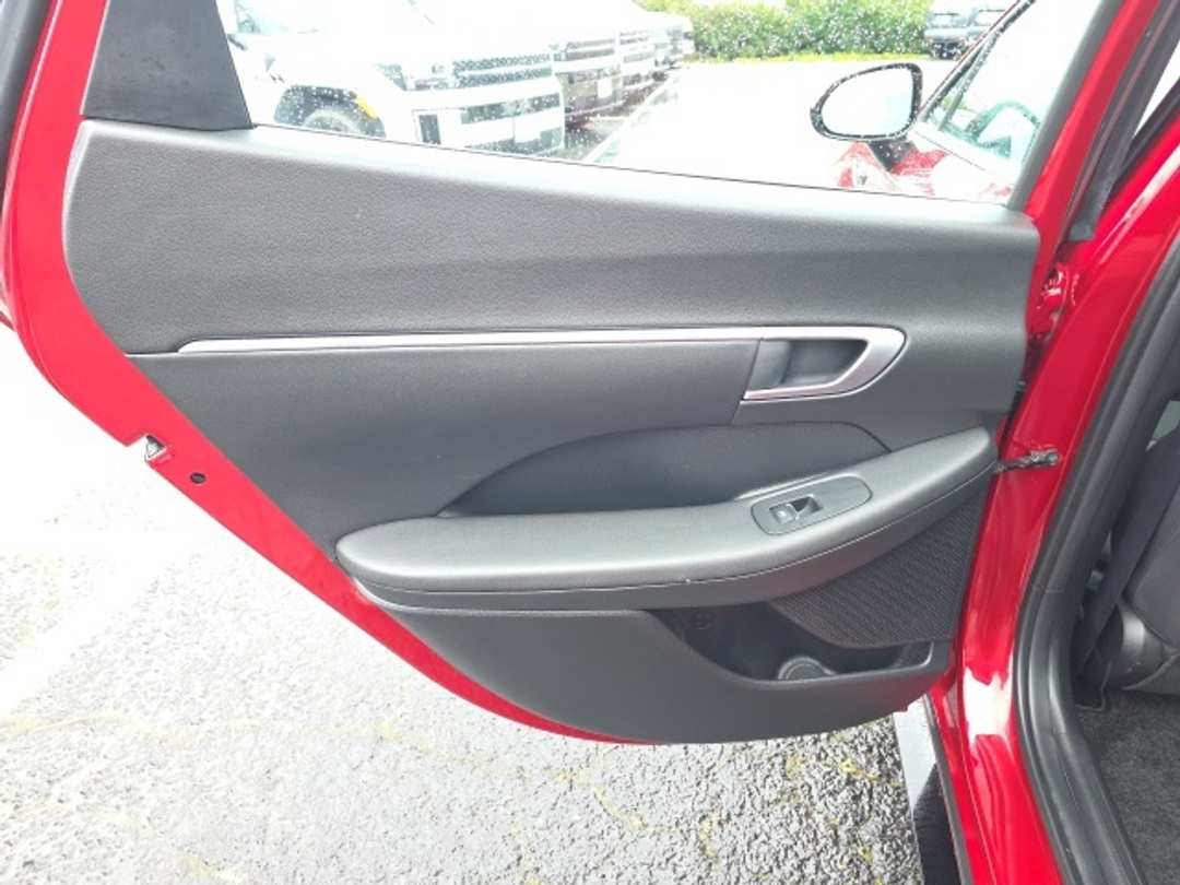 2025 Hyundai Sonata SEL - Image 21