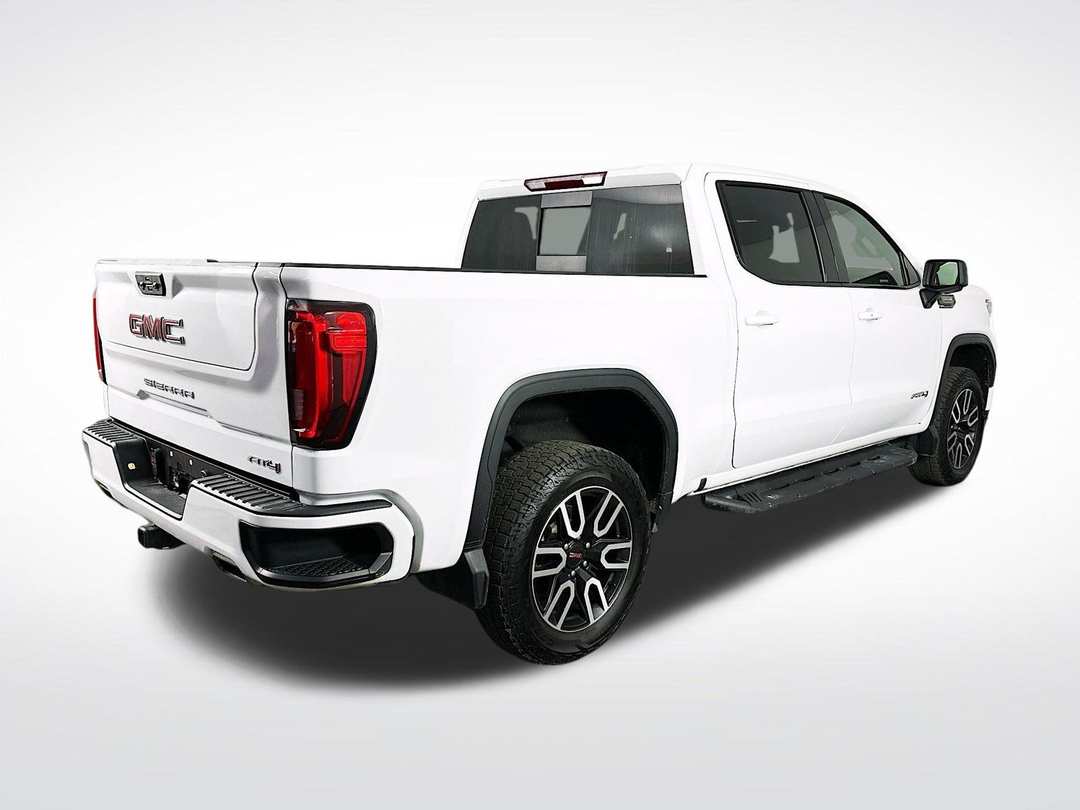 2022 GMC Sierra 1500 AT4 - Image 8