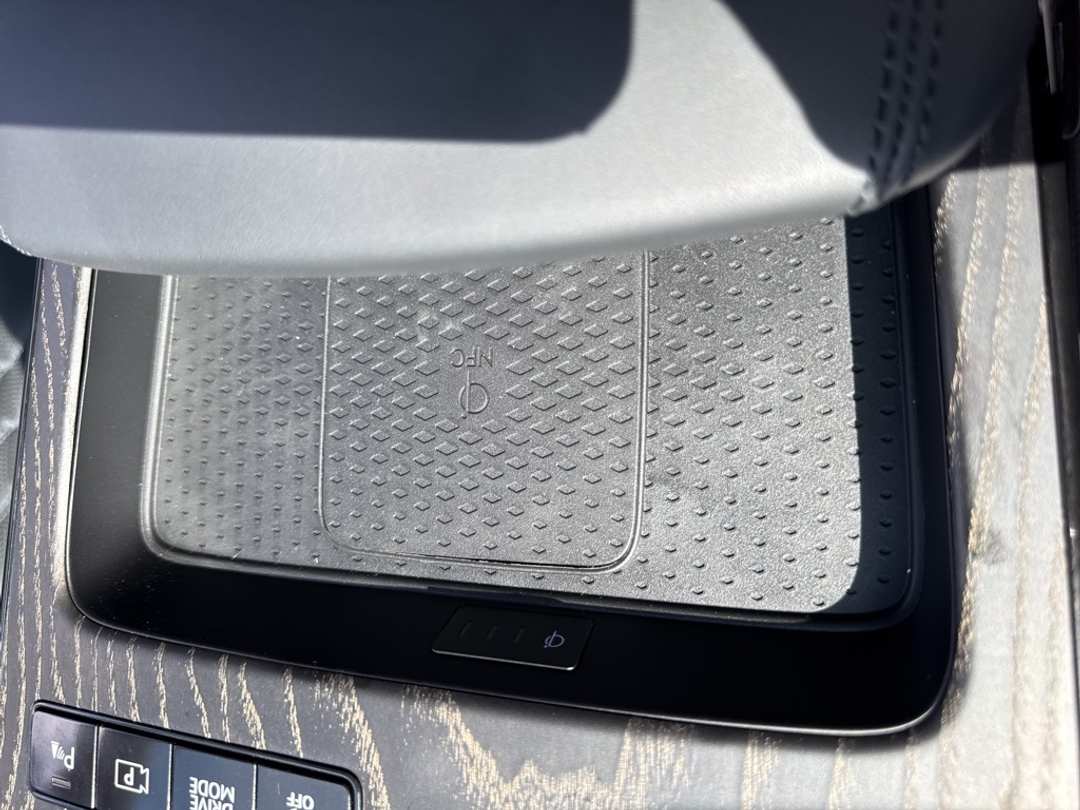 2026 Genesis G80 3.5T - Image 29