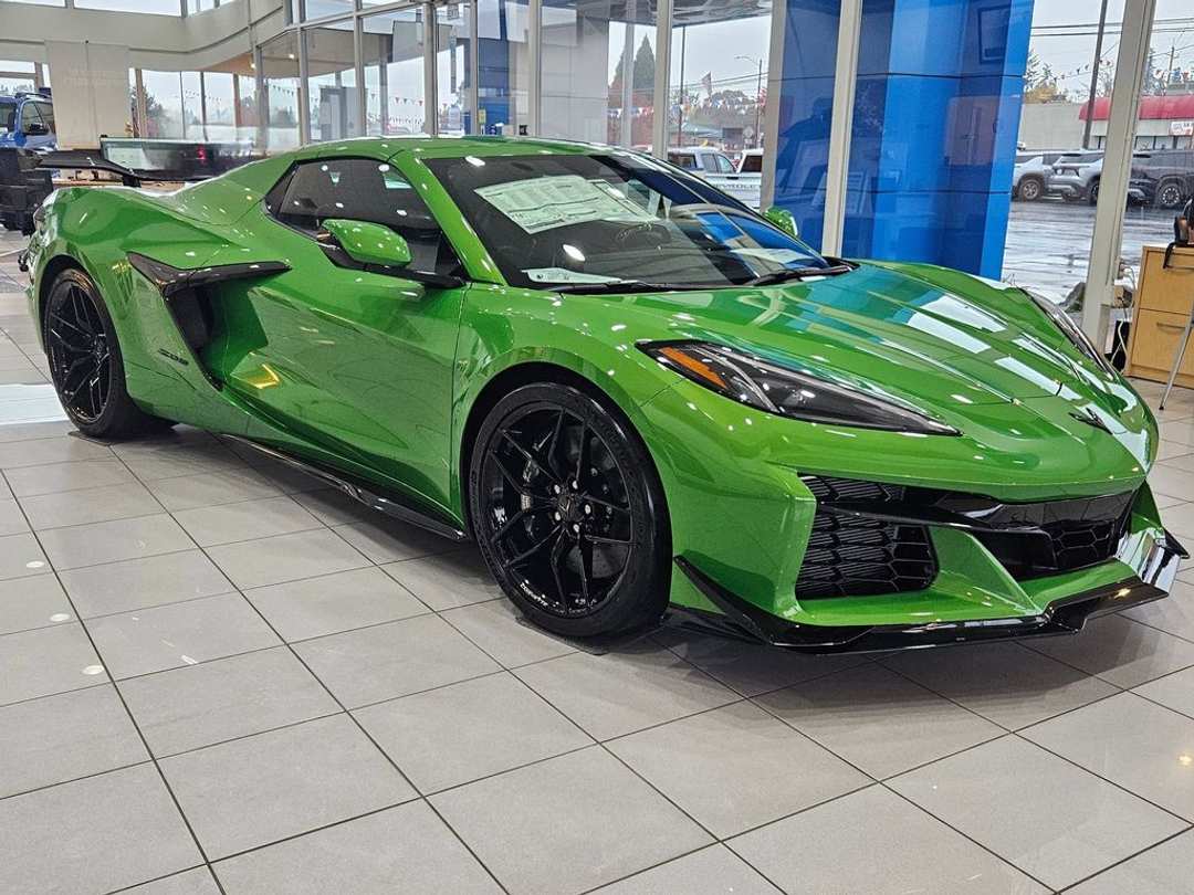 2026 Chevrolet Corvette Z06 - Image 8