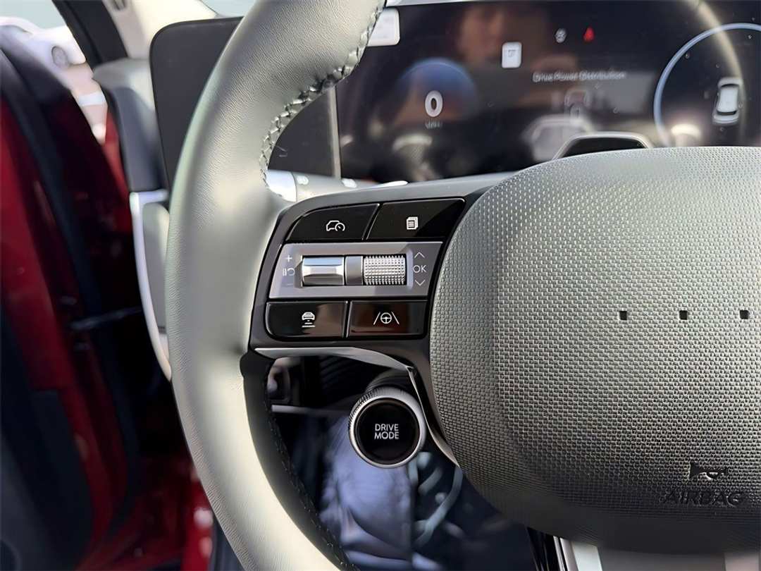 2026 Hyundai Ioniq 5 SEL - Image 16