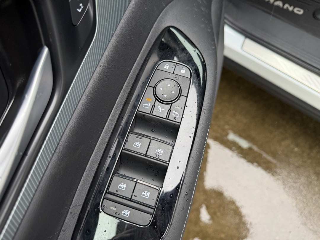 2026 Nissan Murano Platinum - Image 14