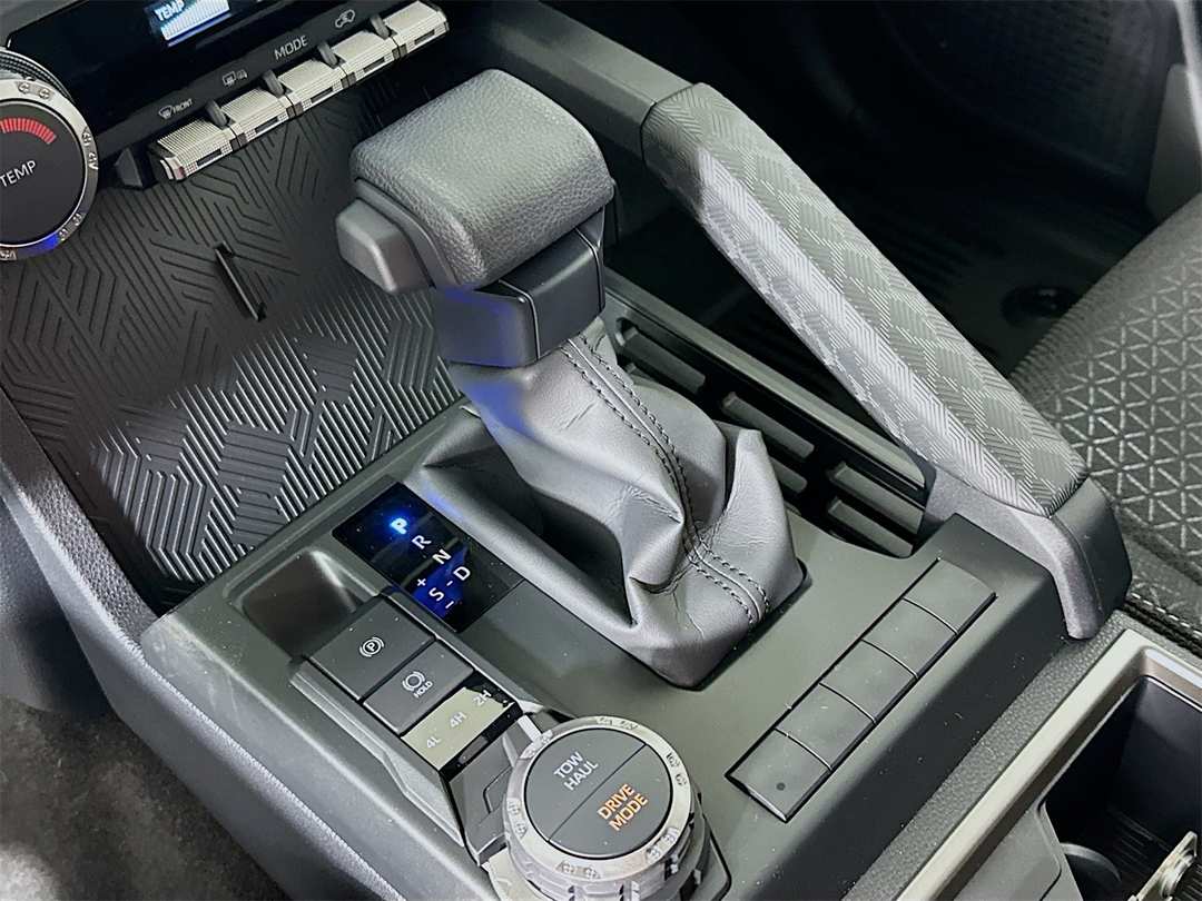 2026 Toyota 4Runner SR5 - Image 17