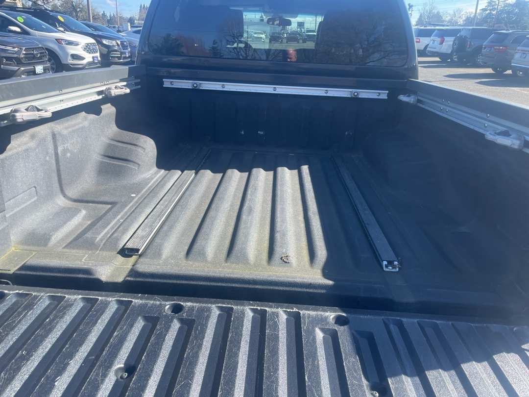 2010 Nissan Frontier PRO4X - Image 6