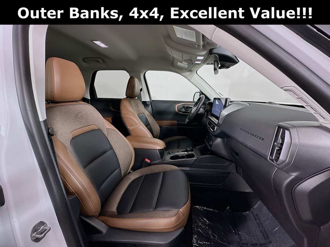 2025 Ford Bronco Sport Outer Banks - Image 27