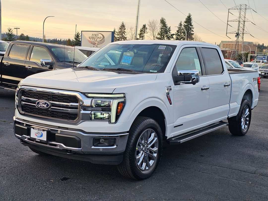 2025 Ford F-150 Lariat - Image 3