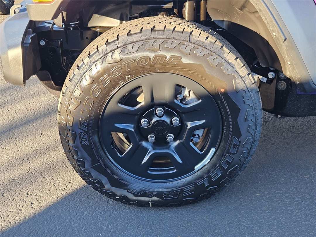 2026 Jeep Gladiator Sport - Image 38