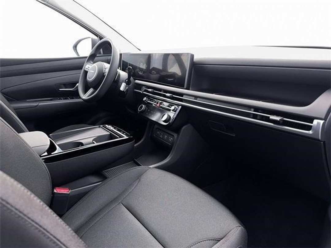 2026 Hyundai Tucson Blue SE - Image 15