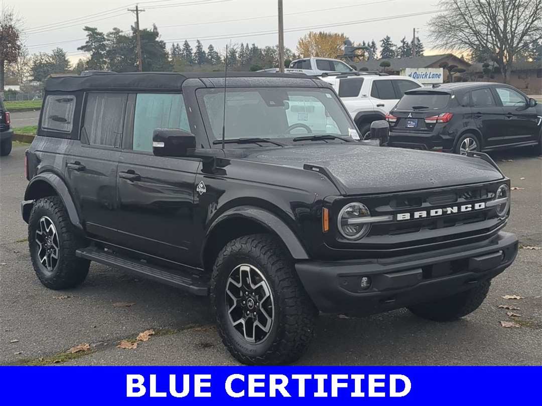 2023 Ford Bronco Outer Banks - Image 7