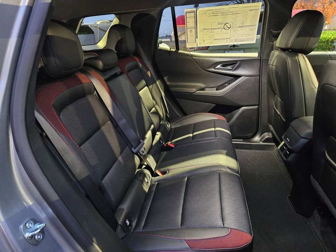 2026 Chevrolet Equinox RS - Image 35