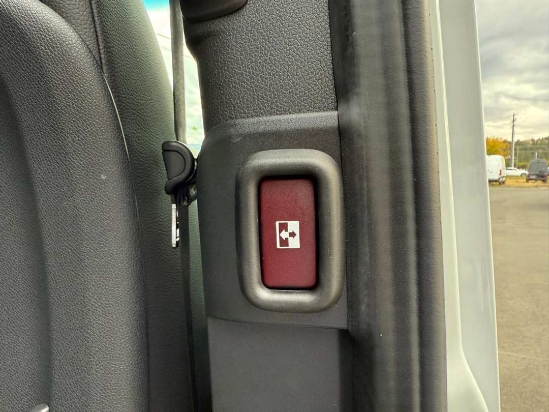 2025 Mercedes-Benz Sprinter 2500 Passenger 144 WB - Image 16