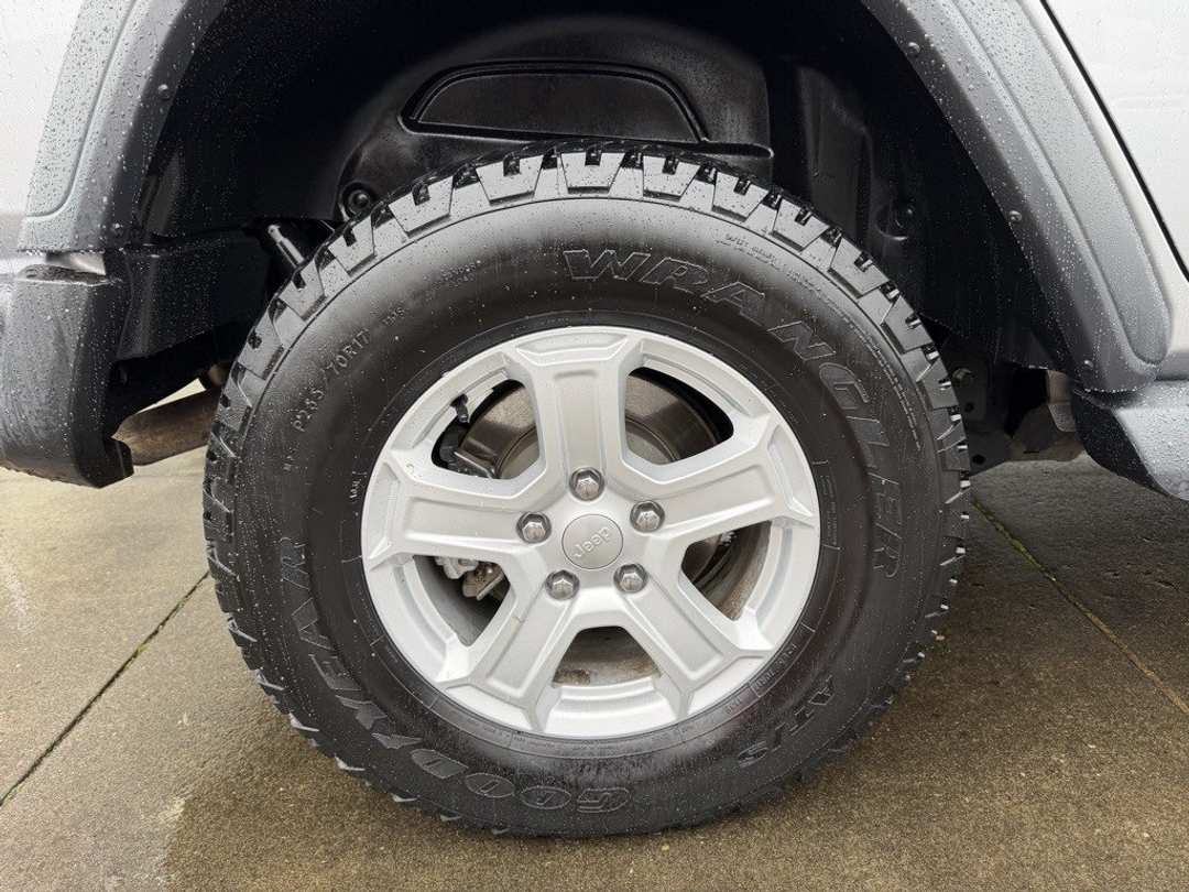 2019 Jeep Wrangler Unlimited Sport S - Image 14