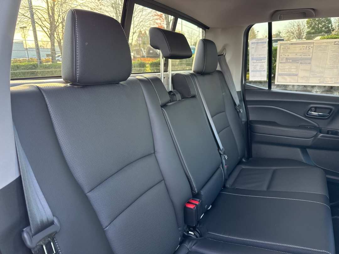 2026 Honda Ridgeline RTL - Image 24