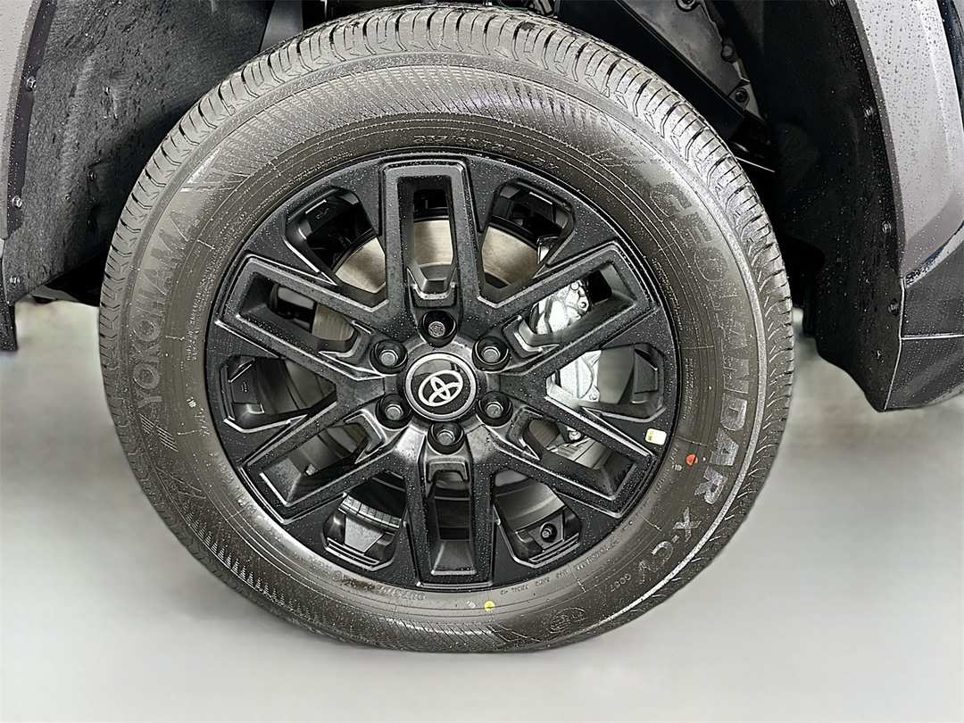 2026 Toyota Tundra Limited - Image 31