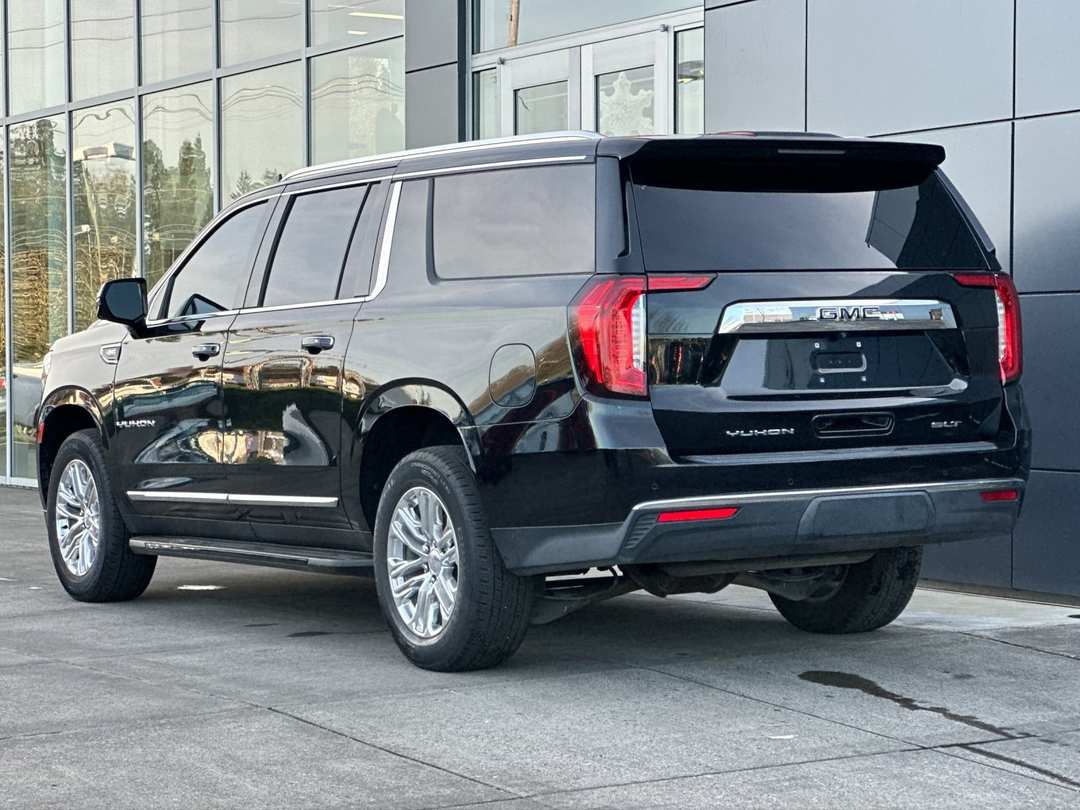 2022 GMC Yukon Xl SLT - Image 5