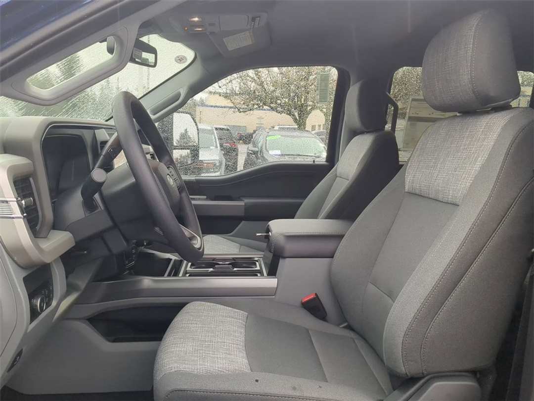2026 Ford F-250Sd XLT - Image 13