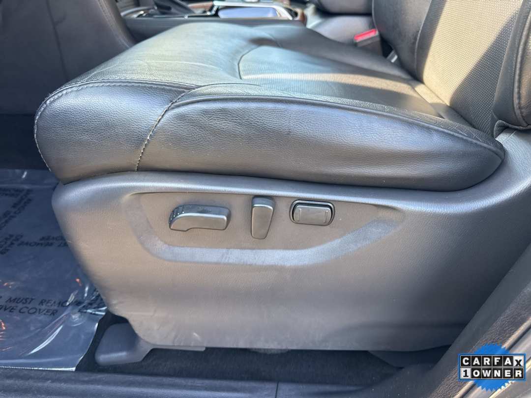 2024 Nissan Armada SL - Image 19