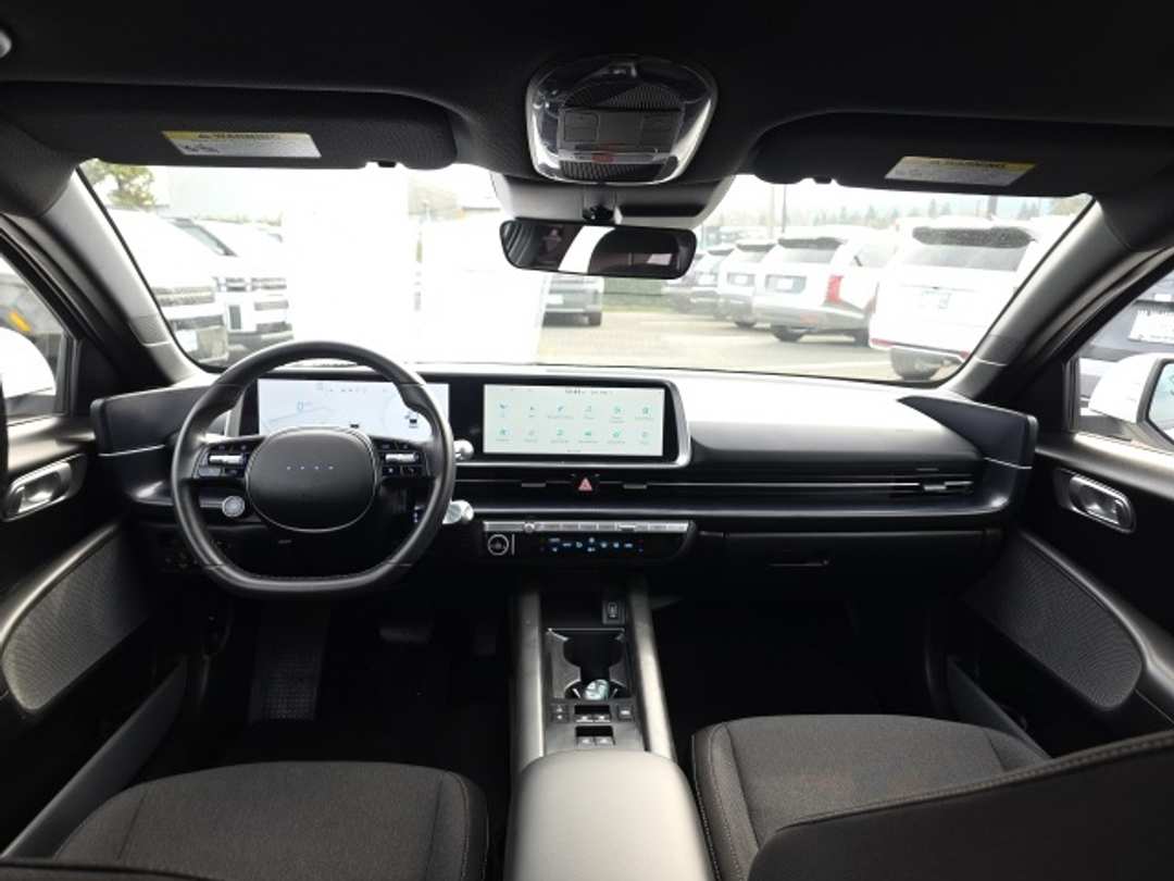 2024 Hyundai Ioniq 6 SE - Image 29