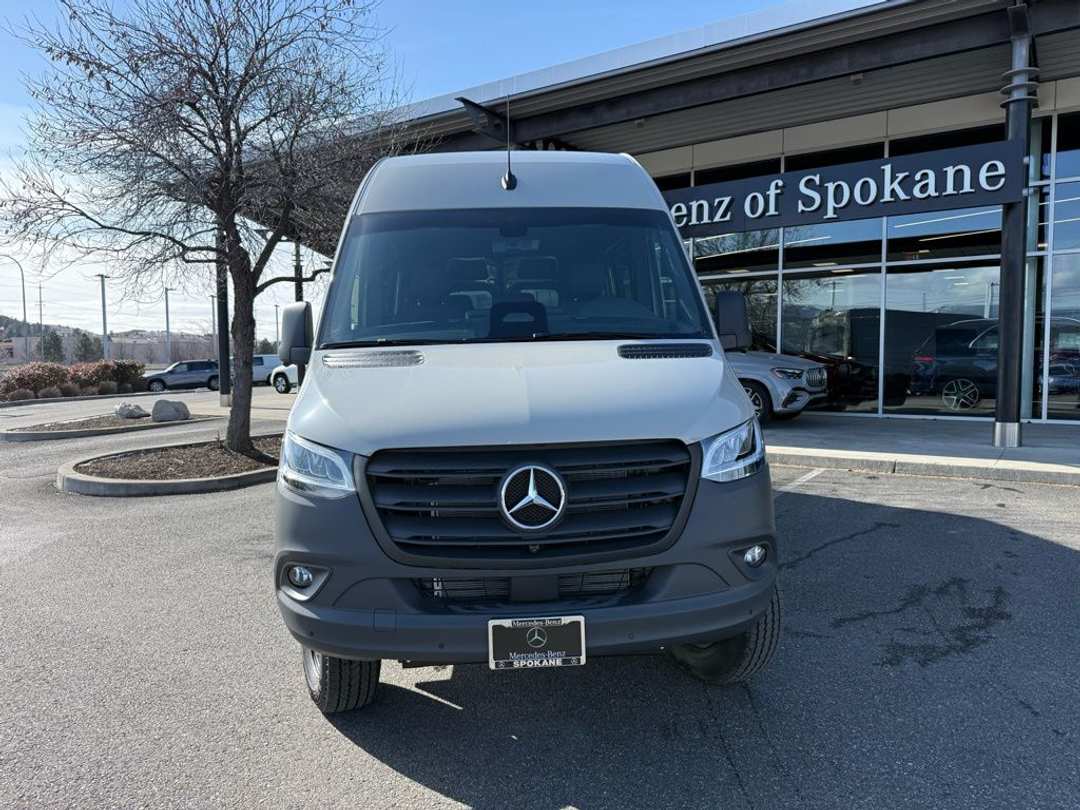 2026 Mercedes-Benz Sprinter 2500 Crew 170 WB - Image 2