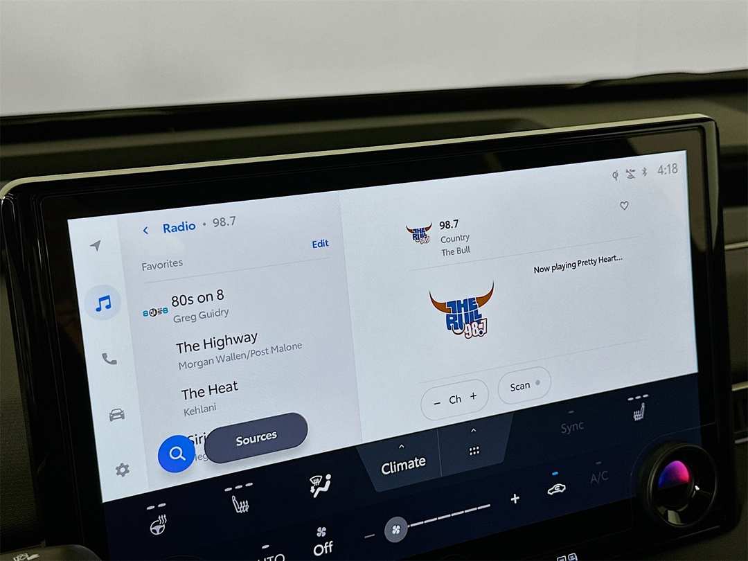 2026 Toyota Bz XLE Plus - Image 15
