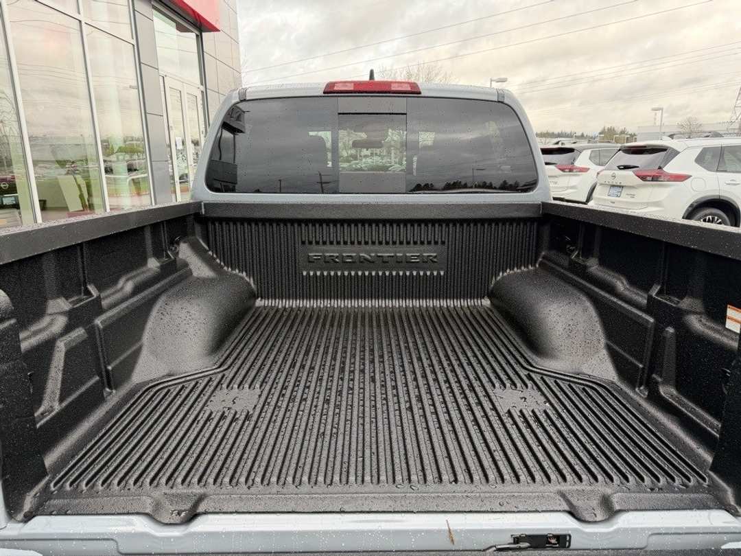 2026 Nissan Frontier PRO4X - Image 10