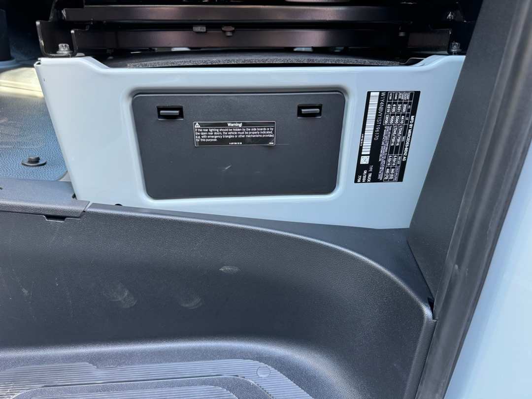 2025 Mercedes-Benz Sprinter 2500 Cargo 144 WB - Image 20