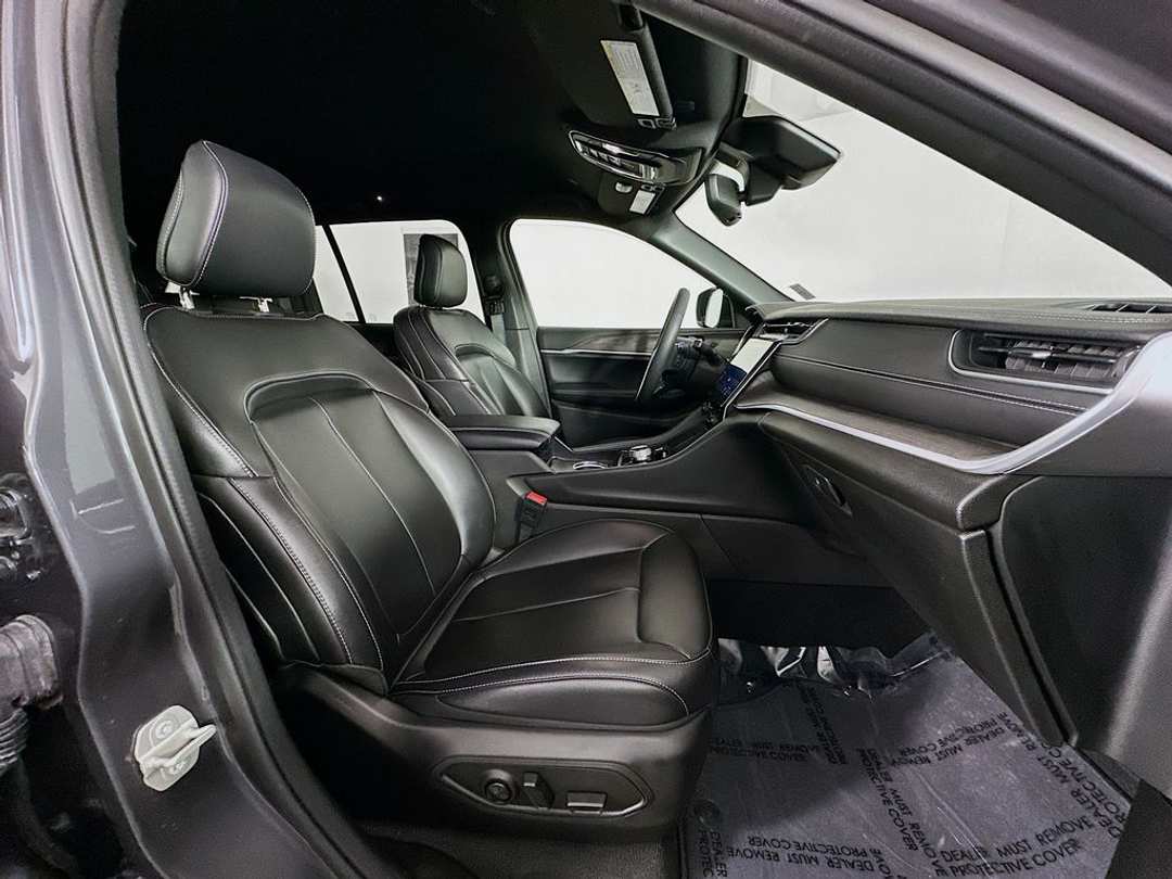 2024 Jeep Grand Cherokee Limited - Image 29