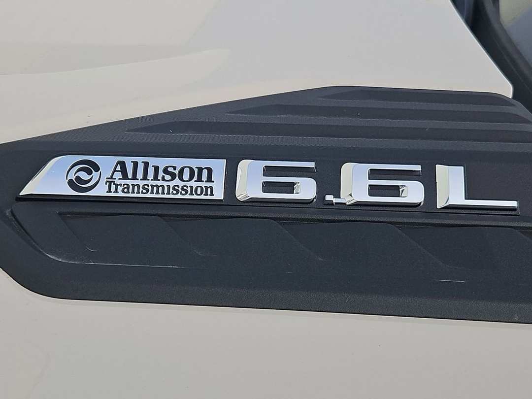 2026 Chevrolet Silverado 2500Hd Custom - Image 38