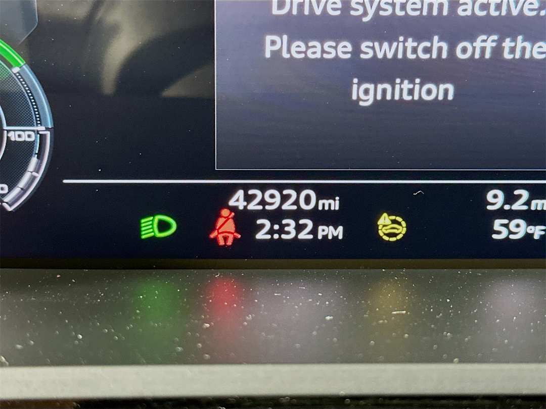 2022 Audi E-Tron Premium Plus - Image 12