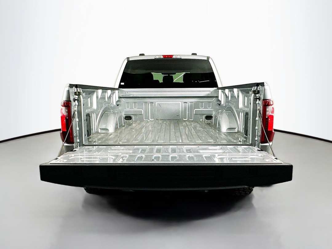2024 Ford F-150 XLT - Image 25