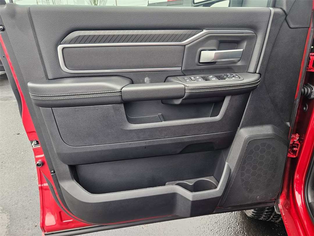 2026 Ram 2500 Big Horn - Image 10